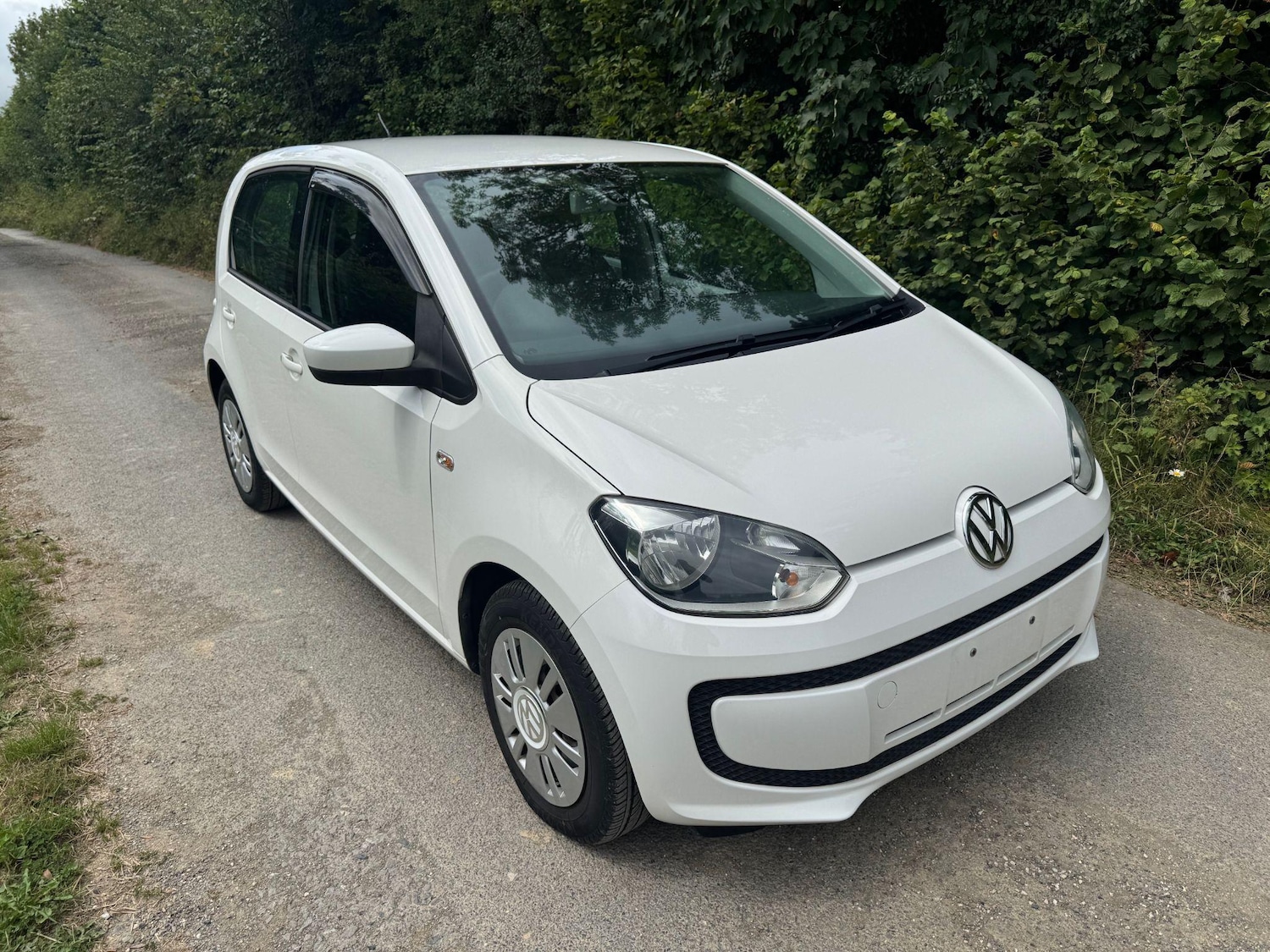 Used Volkswagen up! for sale - 76991838: Photo 11