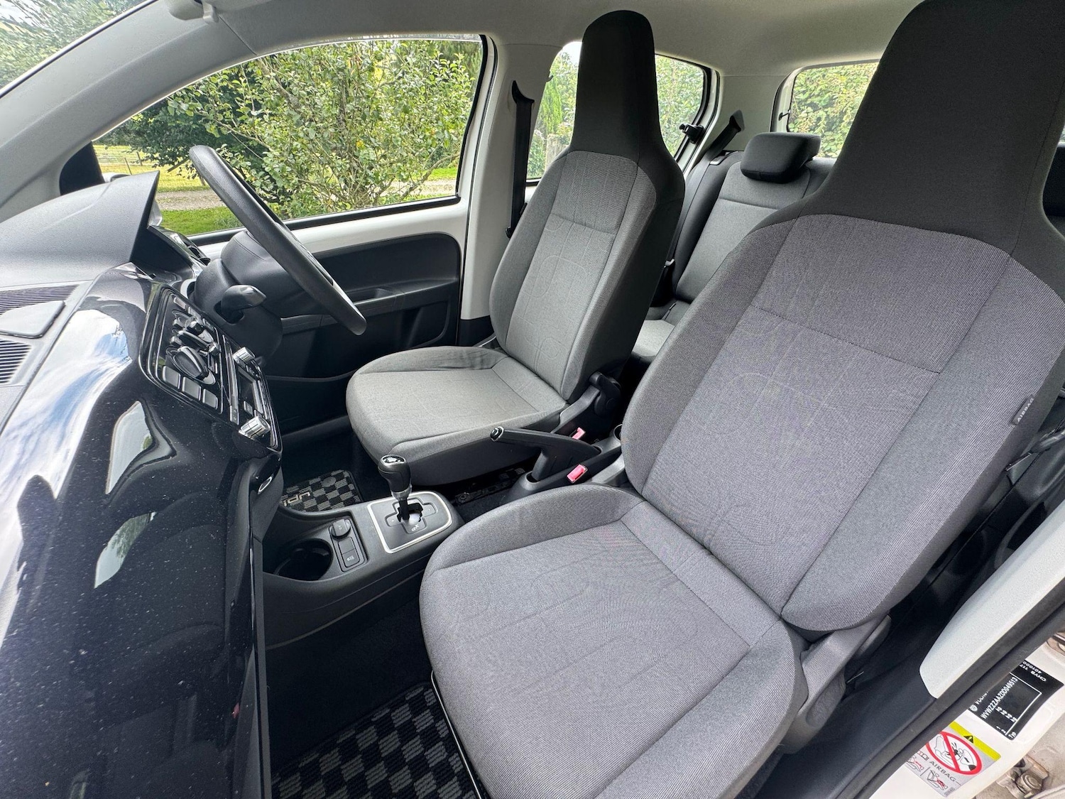 Used Volkswagen up! for sale - 76991838: Photo 20