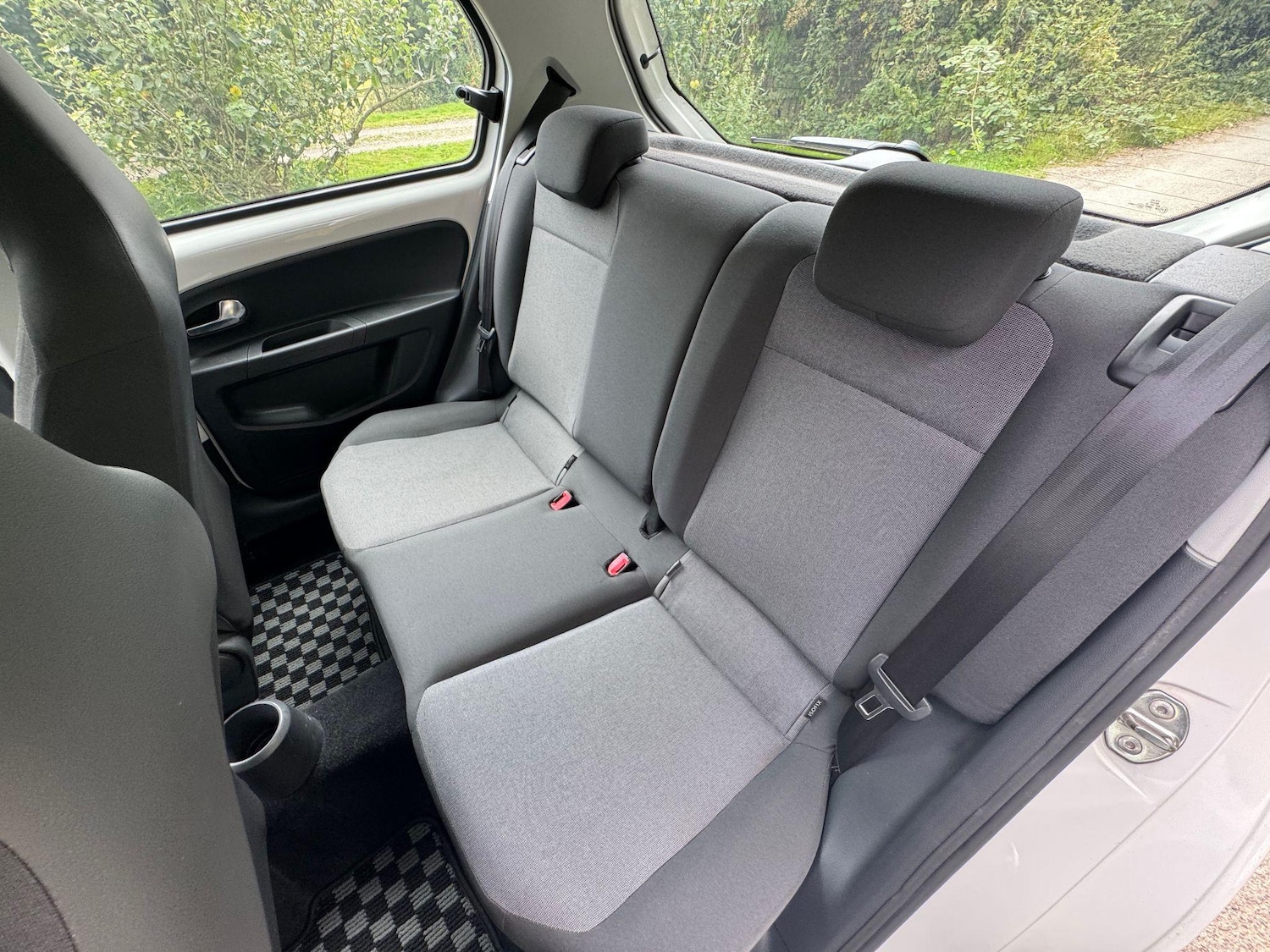 Used Volkswagen up! for sale - 77376333: Photo 23