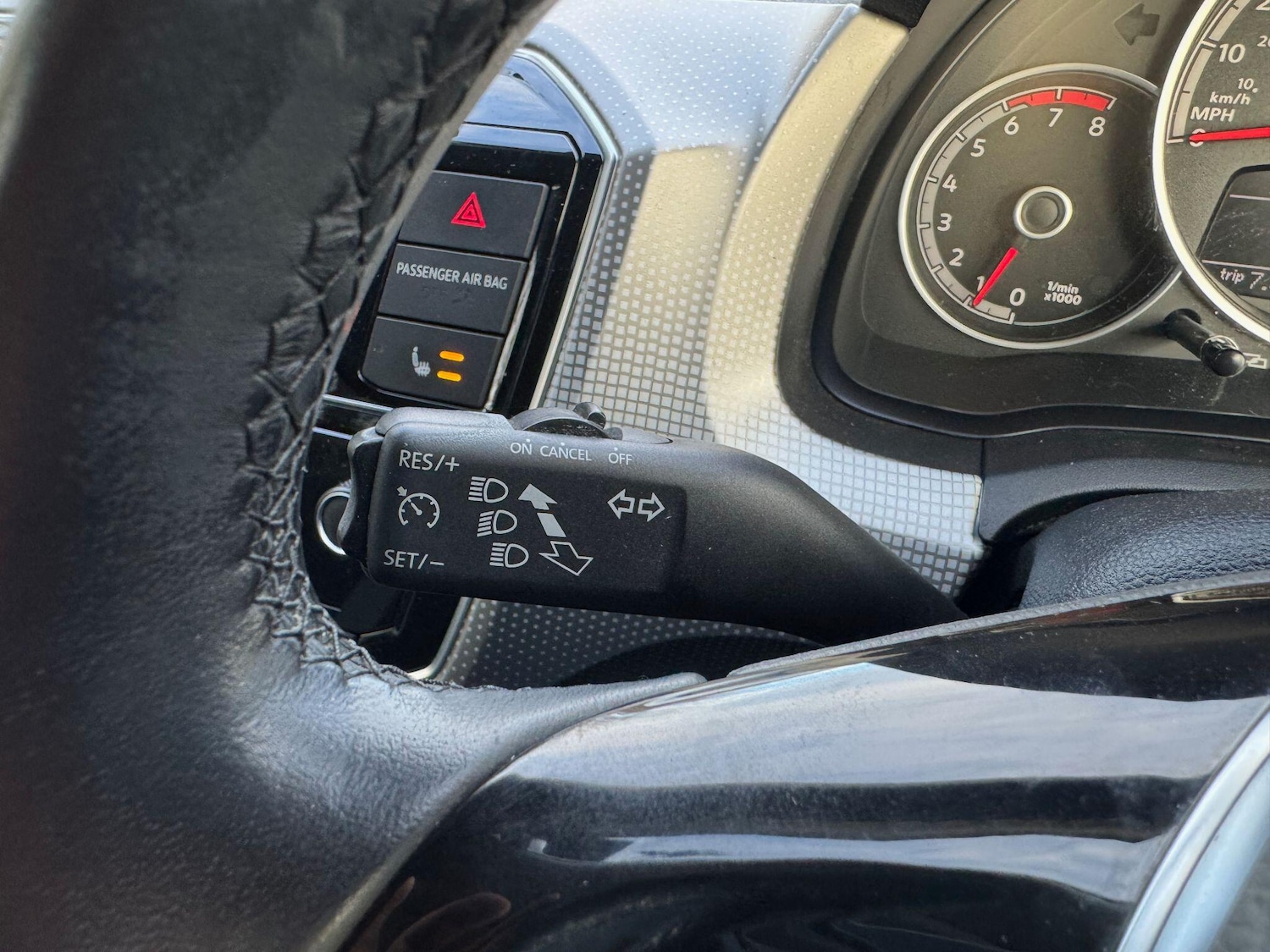 Used Volkswagen up! for sale - 77156645: Photo 27