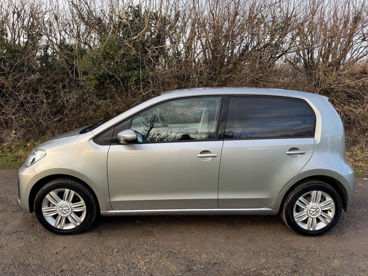 Used Volkswagen up! for sale - 77156645: Photo 3