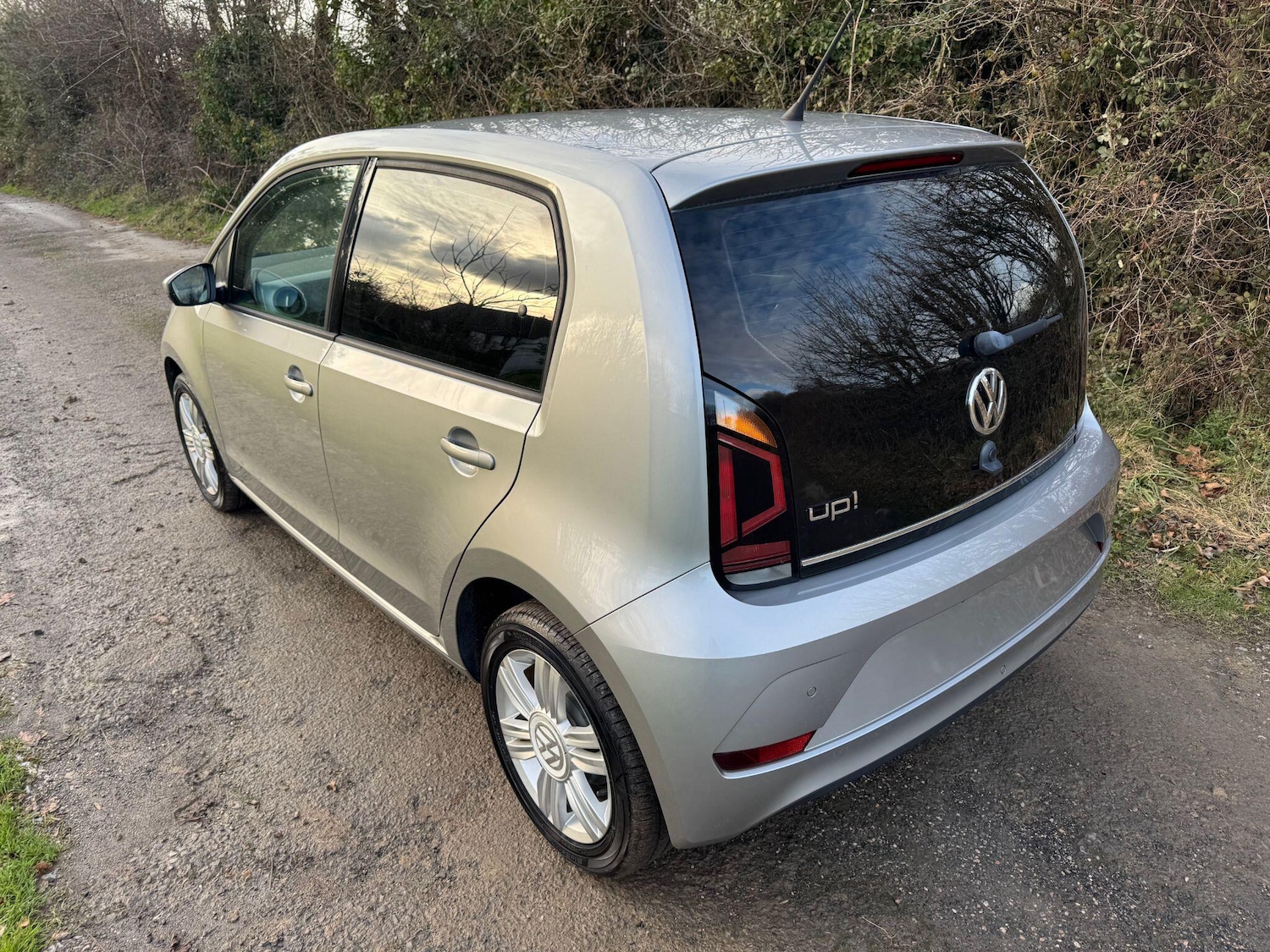 Used Volkswagen up! for sale - 77156645: Photo 5