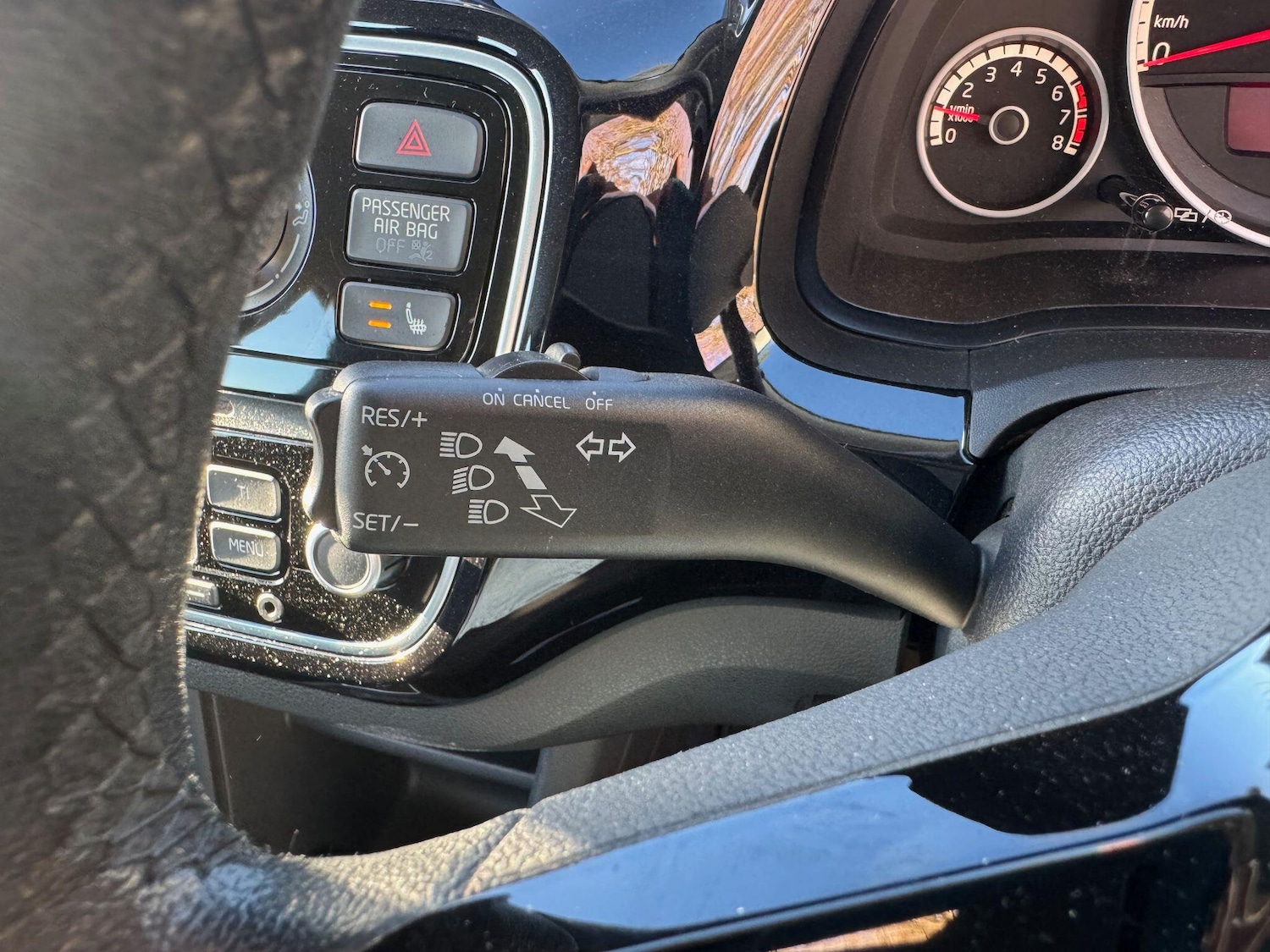 Used Volkswagen up! for sale - 77191992: Photo 30