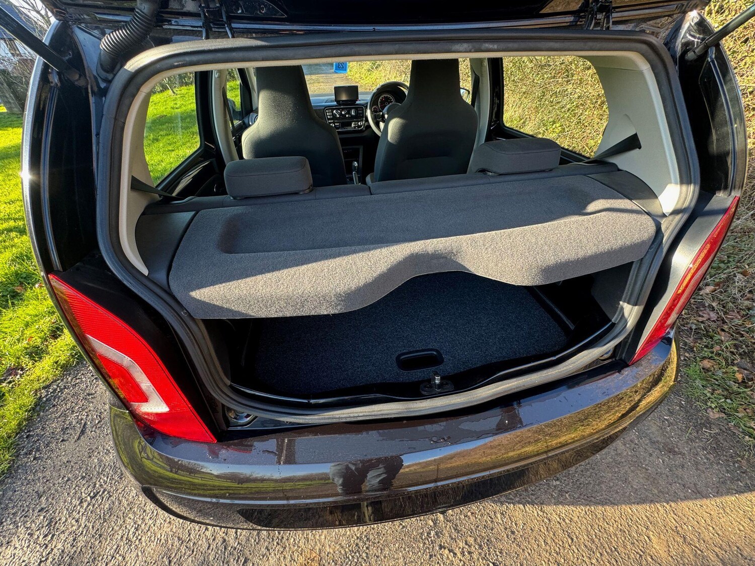 Used Volkswagen up! for sale - 77191992: Photo 31