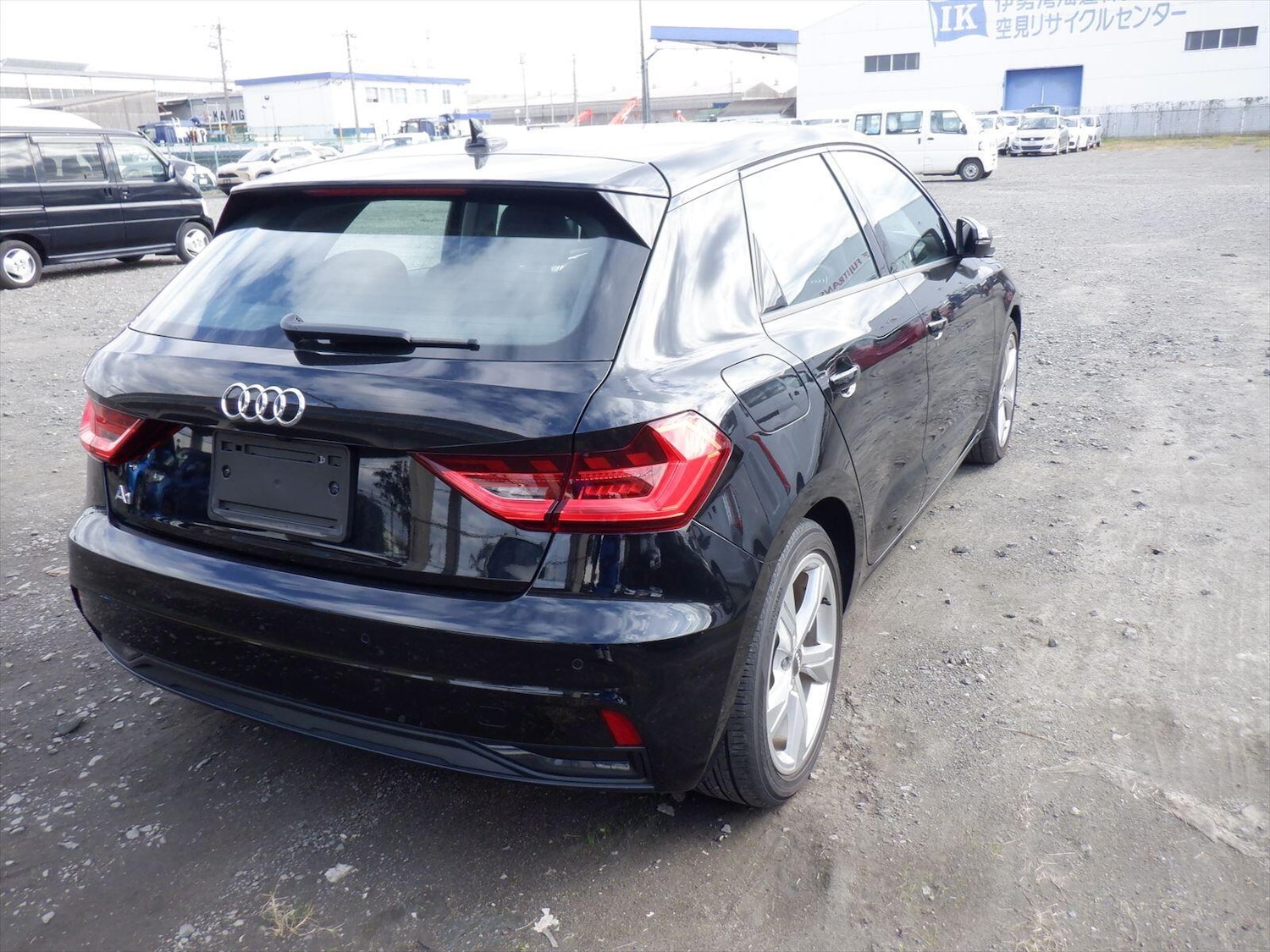 Used Audi A1 for sale - 77925285: Photo 4