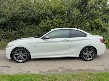 Used BMW 2 Series 2014 for sale - 75553203: Photo