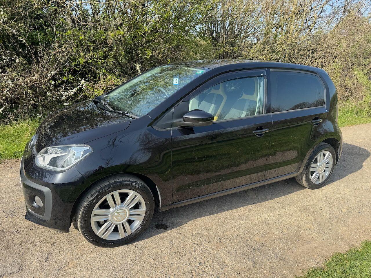 Used Volkswagen up! for sale - 78171105: Photo 2