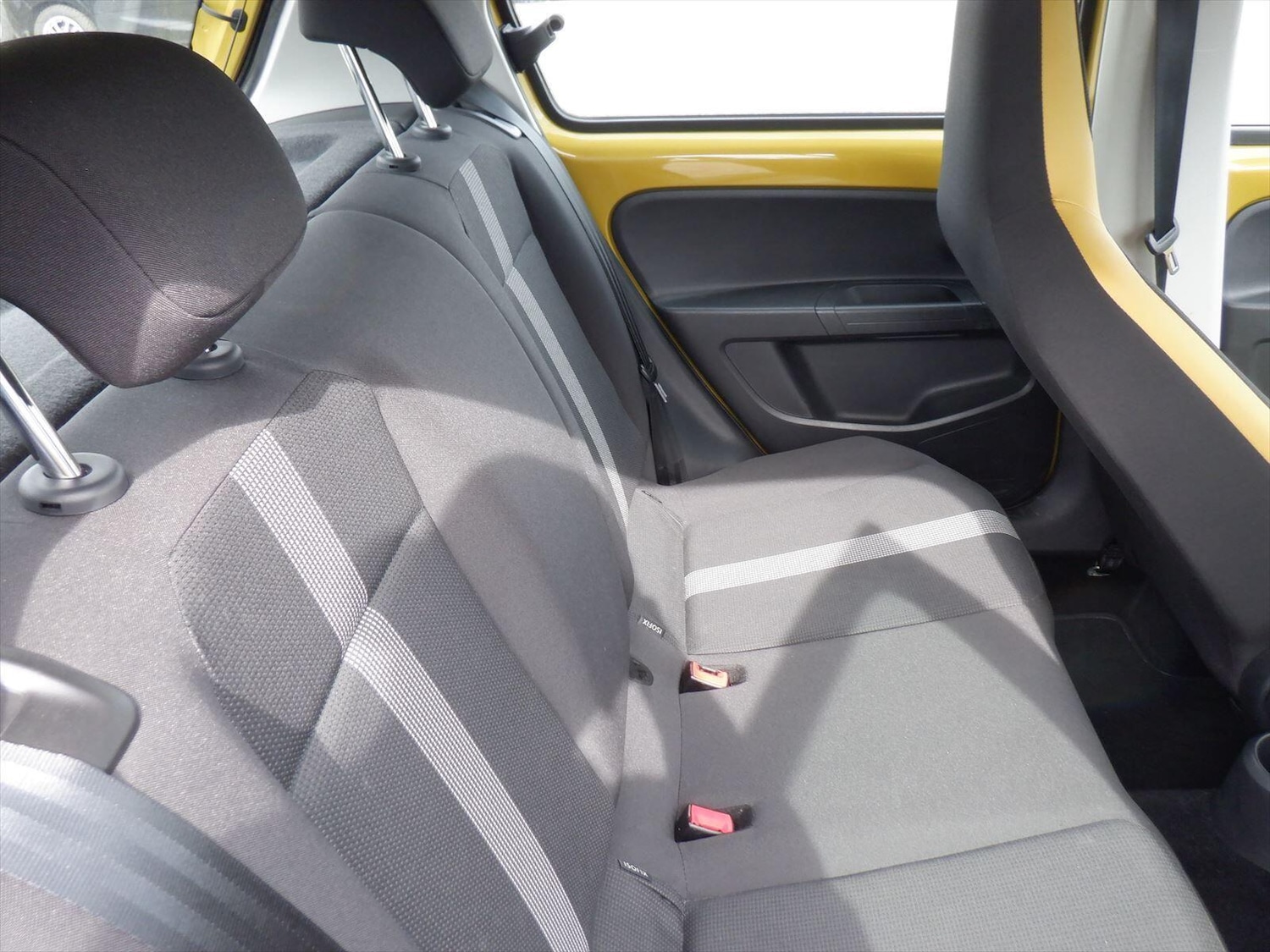 Used Volkswagen up! for sale - 77839983: Photo 16