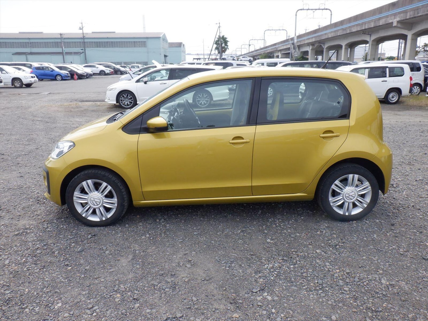 Used Volkswagen up! for sale - 77839983: Photo 2