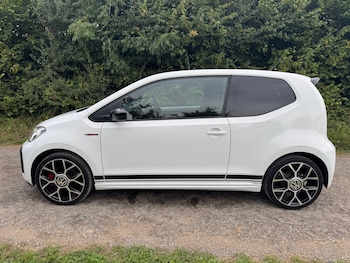 Used Volkswagen up! 2018 for sale - 75552444: Photo