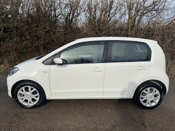 Used Volkswagen up! 2015 for sale - 77255217: Photo