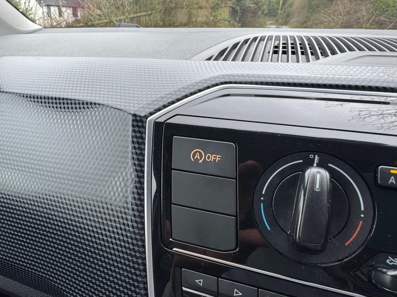 Used Volkswagen up! for sale - 77377648: Photo 25