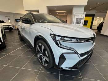 comfort range 60kWh techno Auto 5dr (22kW Charger)