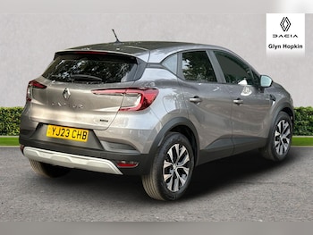 Used Renault Captur 2023 for sale - 75288500: Photo
