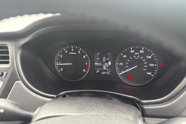 Used Hyundai i20 2018 for sale - 76299605: Photo 13