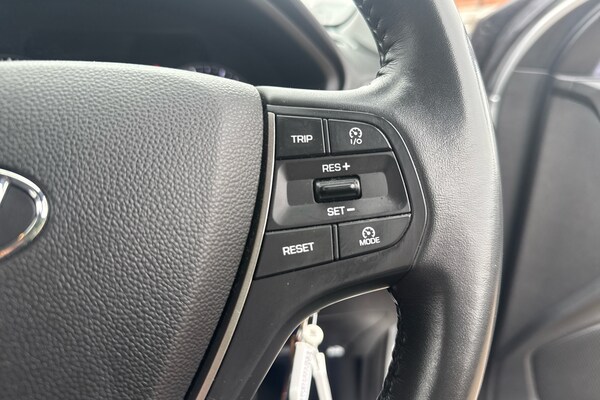 Used Hyundai i20 2018 for sale - 76299605: Photo 23