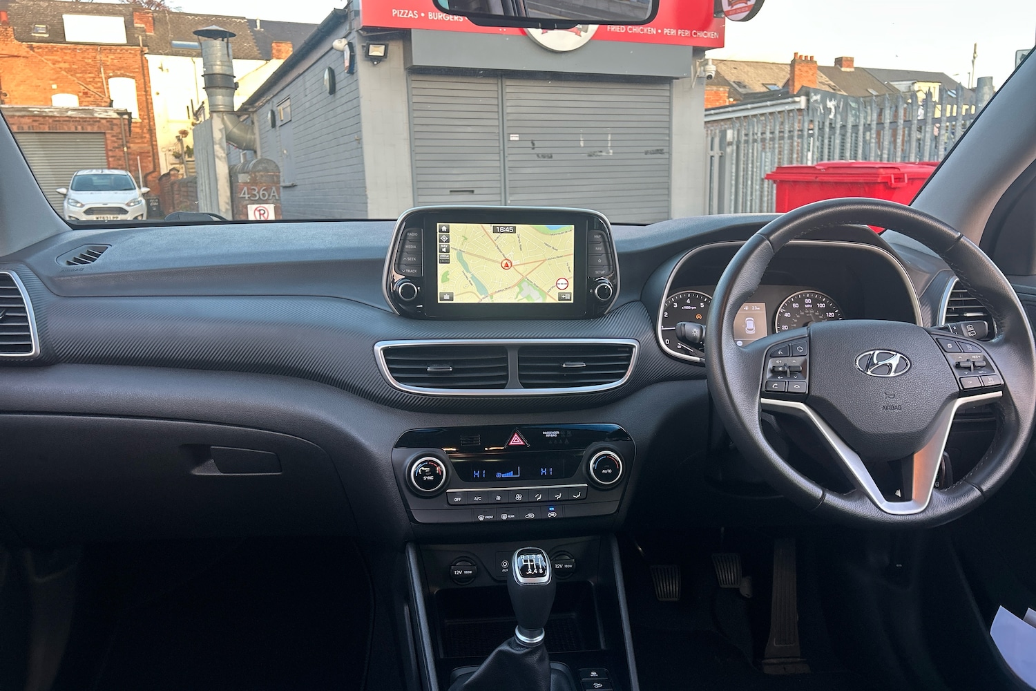 Used Hyundai TUCSON 2019 for sale - 76717063: Photo 3