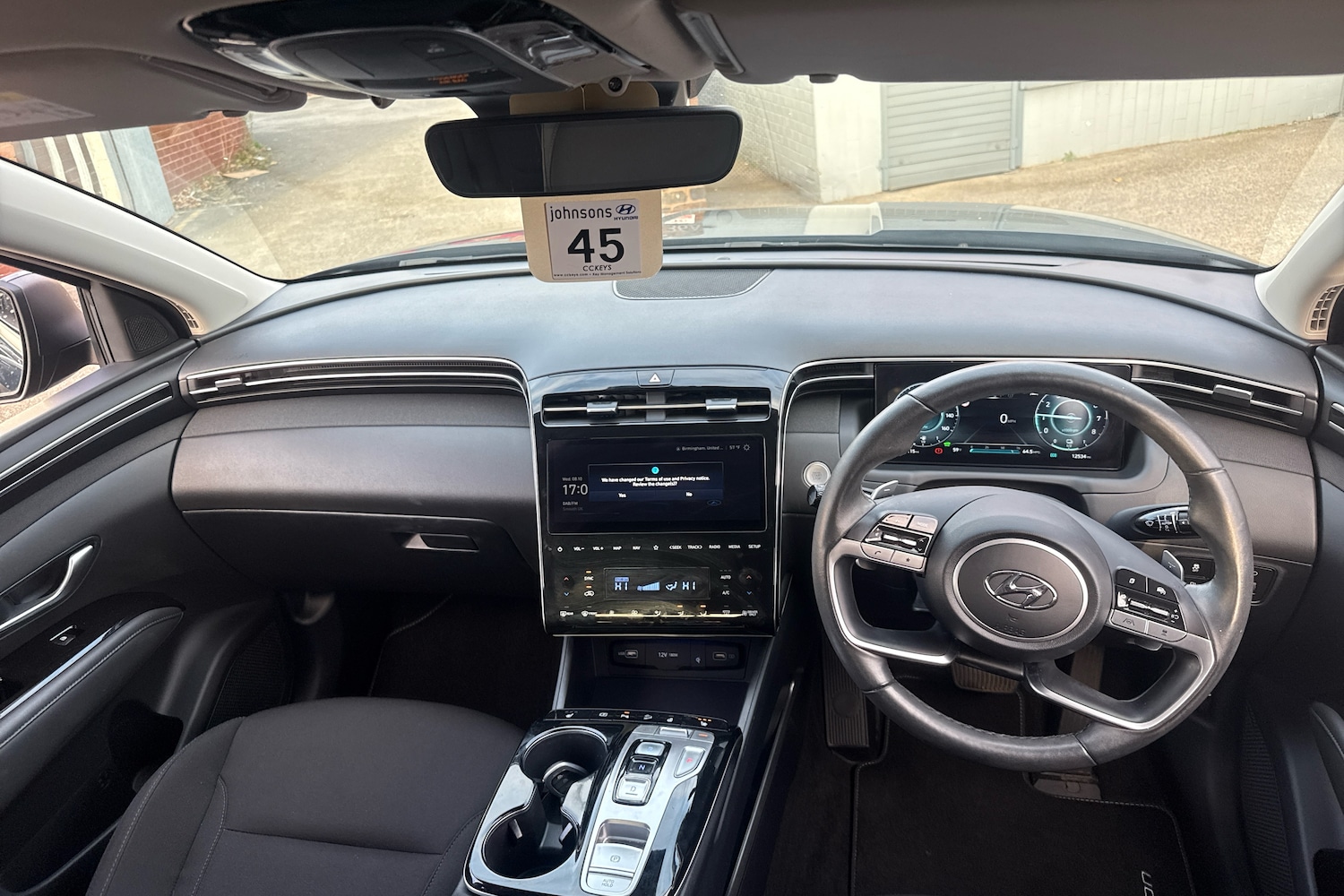 Used Hyundai TUCSON 2021 for sale - 76681326: Photo 3