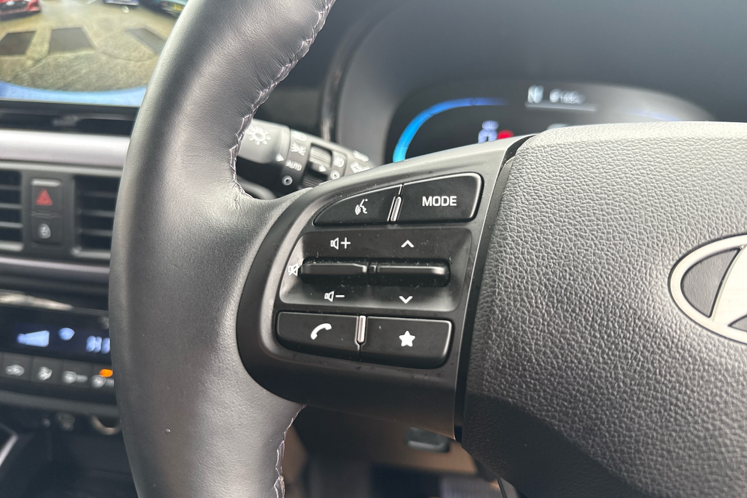 Used Hyundai i10 2024 for sale - 77663644: Photo 22