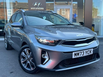 Used Kia Stonic 2023 for sale - 79429822: Photo