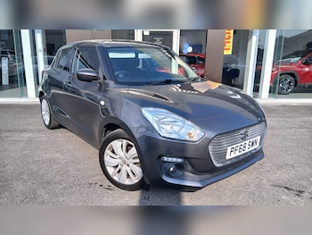 Used Suzuki Swift 2018 for sale - 79429837: Photo