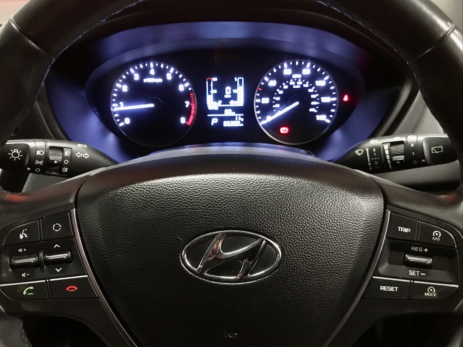 Used Hyundai i20 2017 for sale - 76948596: Photo 8