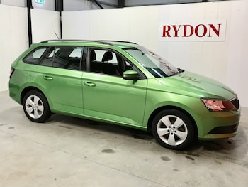 2016 (16) - 1.2 TSI 90 SE 5door
