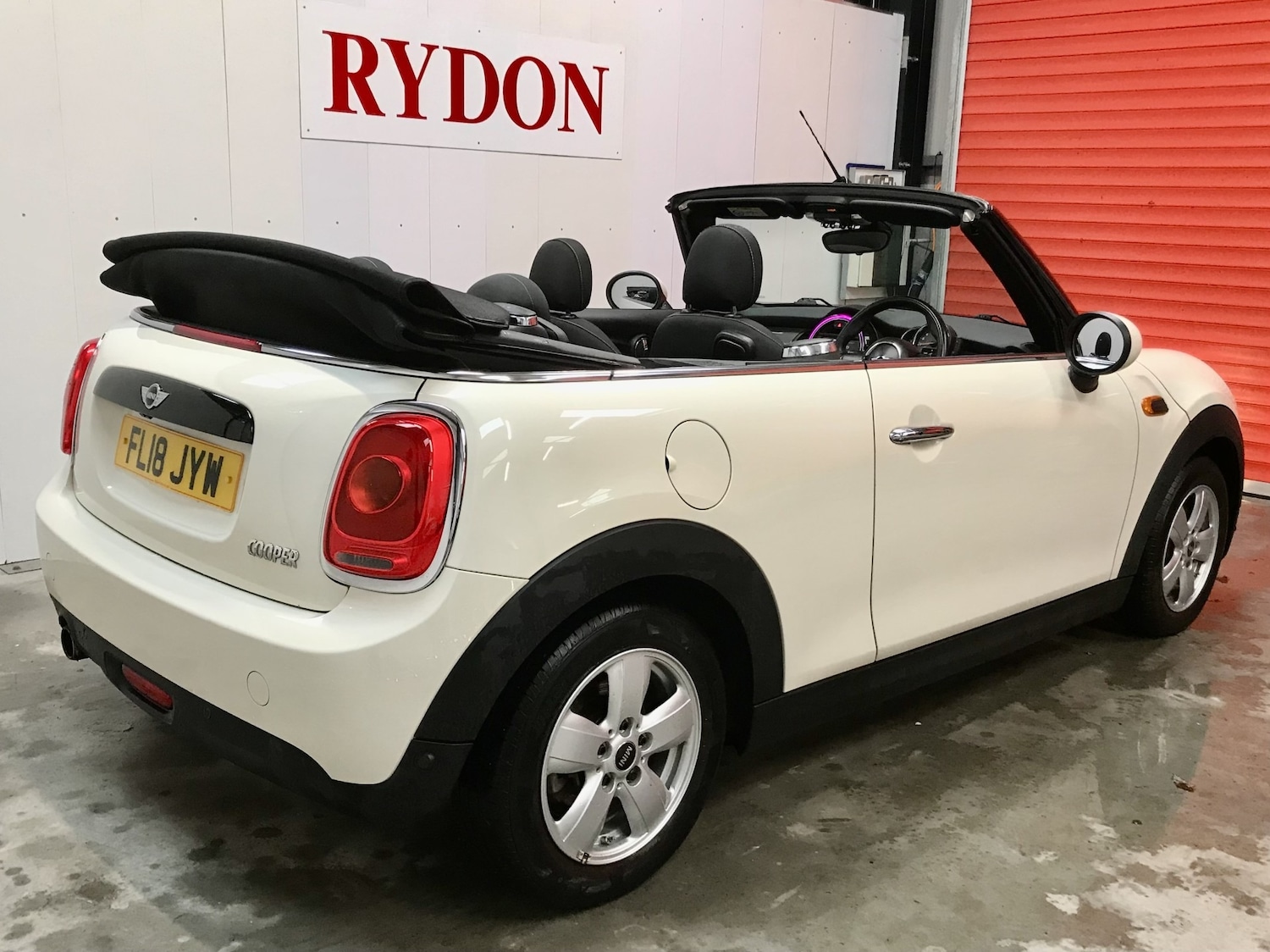 Used MINI Convertible 2018 for sale - 77298593: Photo 6