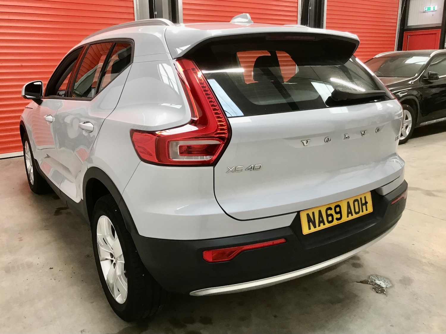 Used Volvo XC40 2019 for sale - 76157444: Photo 3