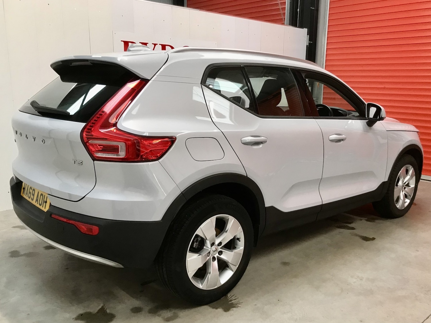 Used Volvo XC40 2019 for sale - 76157444: Photo 5