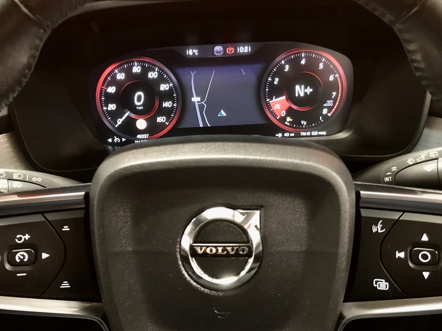 Used Volvo XC40 2019 for sale - 76157444: Photo 8