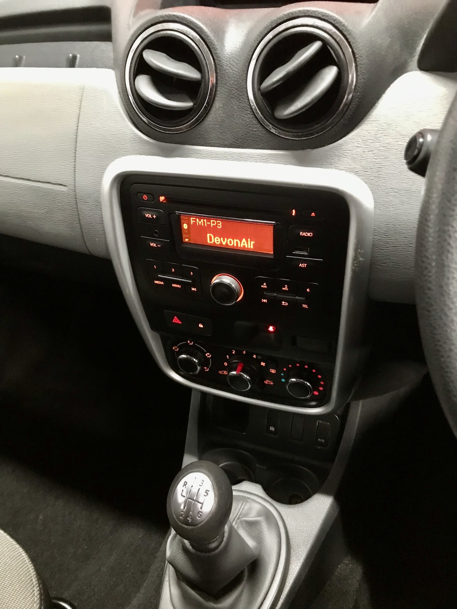 Used Dacia Duster 2016 for sale - 77431342: Photo 11