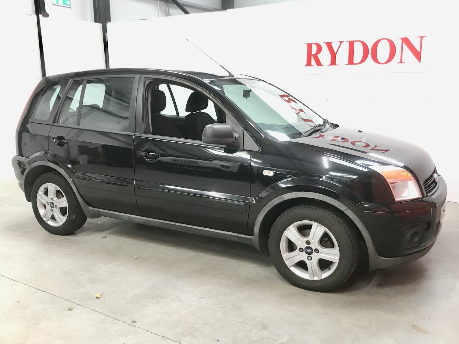 Used Ford Fusion 2010 for sale - 76693910: Photo 1