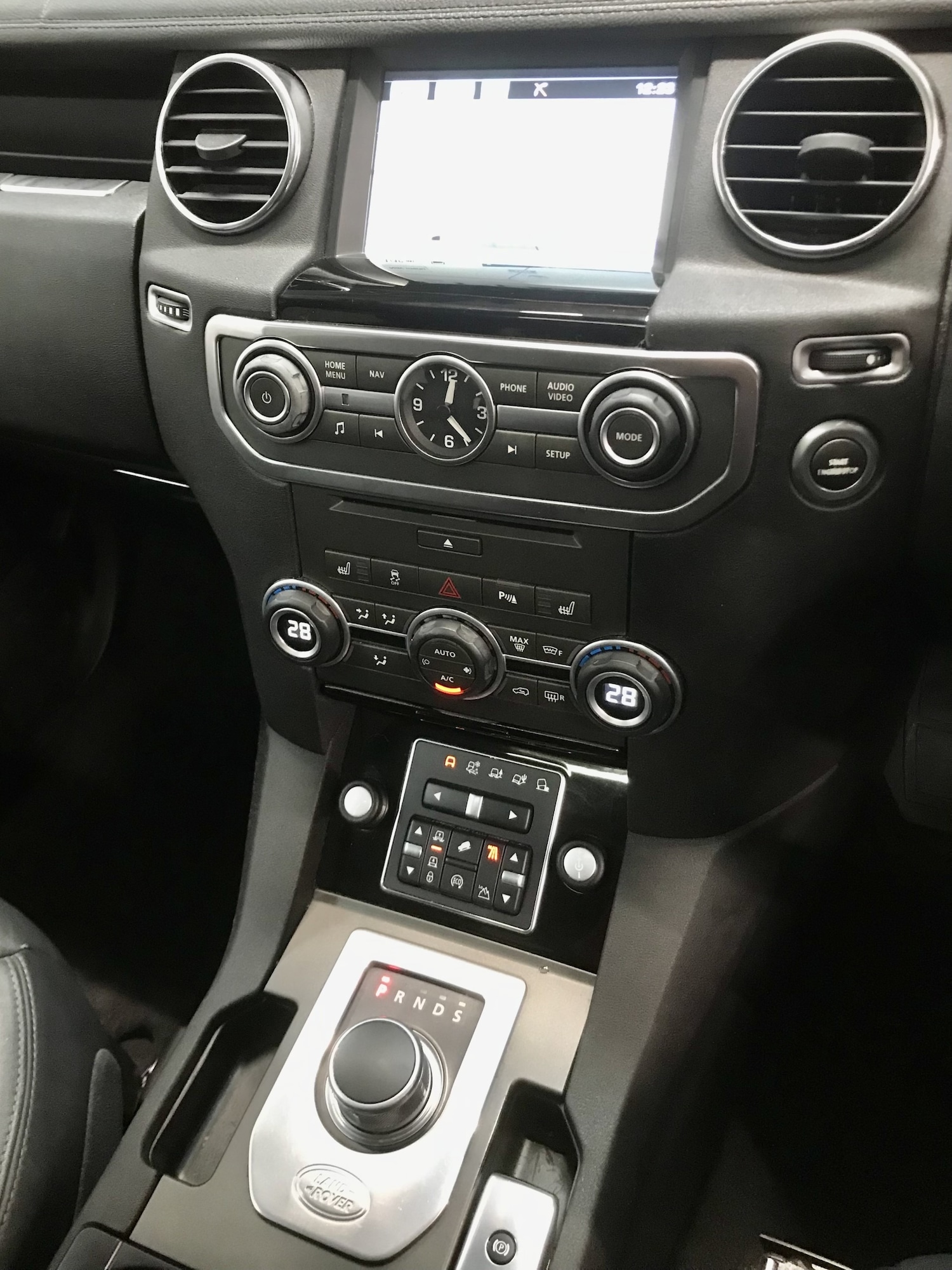 Used Land Rover Discovery 2014 for sale - 76853649: Photo 14