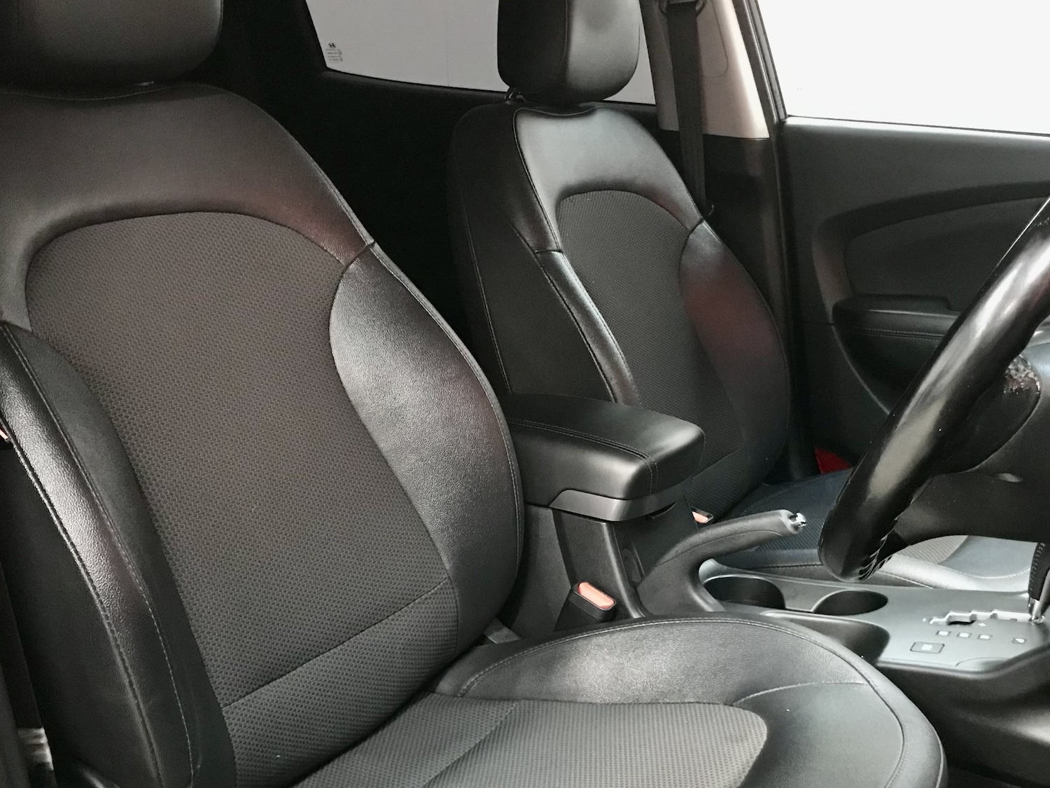 Used Hyundai Ix35 2014 for sale - 77247619: Photo 6