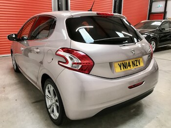 Used Peugeot 208 2014 for sale - 75641012: Photo