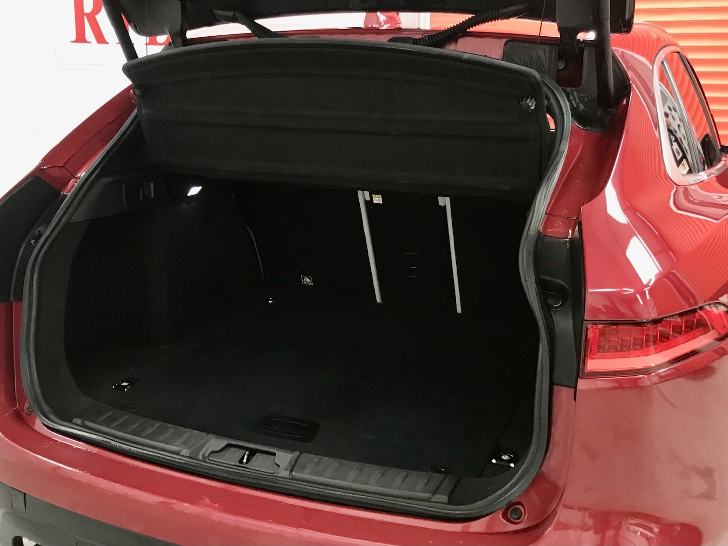 Used Jaguar F-Pace 2016 for sale - 77019186: Photo 12