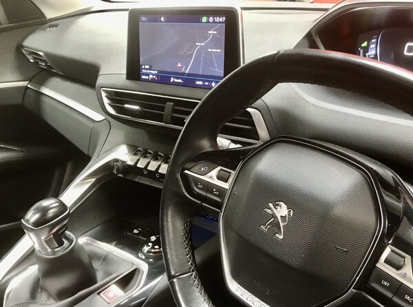 Used Peugeot 3008 2018 for sale - 74692956: Photo 8