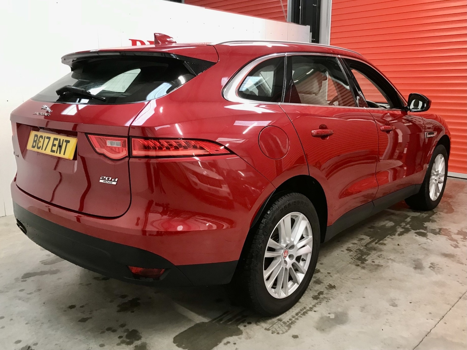 Used Jaguar F-Pace 2017 for sale - 77019422: Photo 5