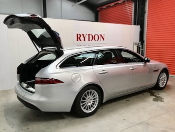 Used Jaguar XF 2019 for sale - 78615899: Photo