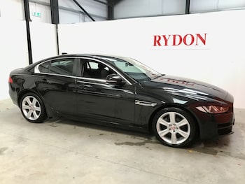 Used Jaguar XE 2016 for sale - 76413060: Photo