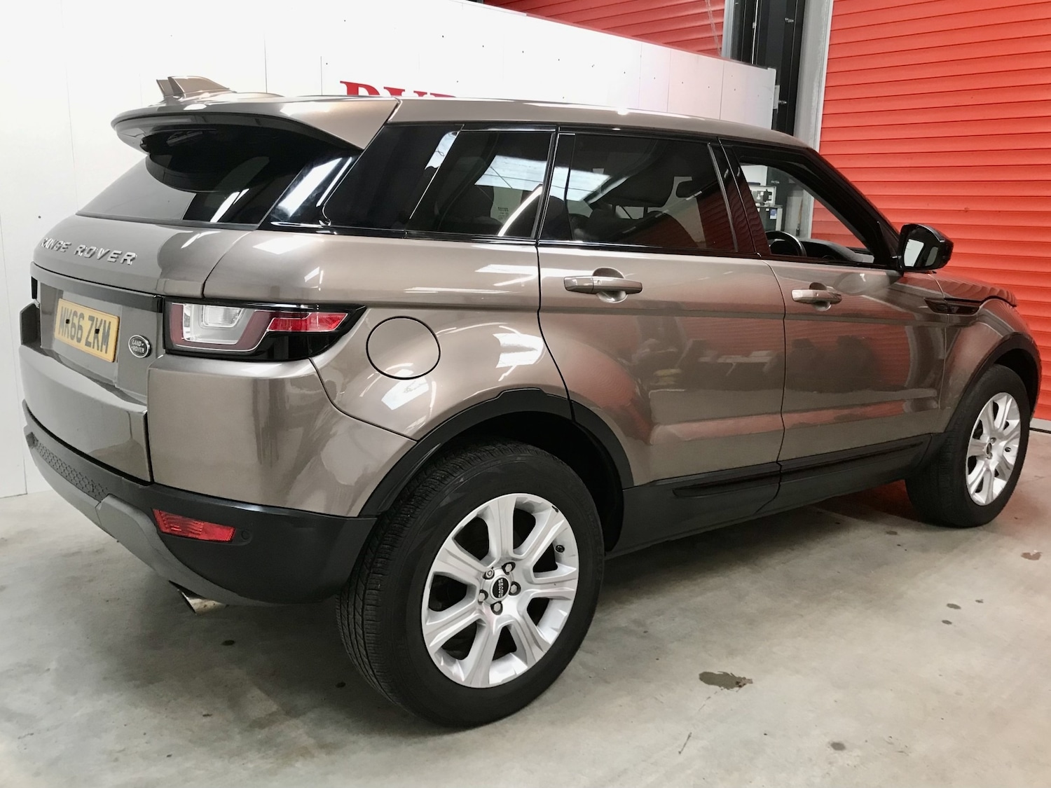 Used Land Rover Range Rover Evoque 2016 for sale - 77803703: Photo 5