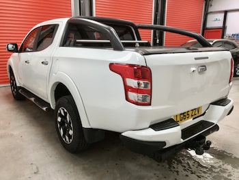 Used Mitsubishi L200 2015 for sale - 76115288: Photo