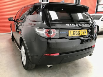 Used Land Rover Discovery Sport 2017 for sale - 79004641: Photo