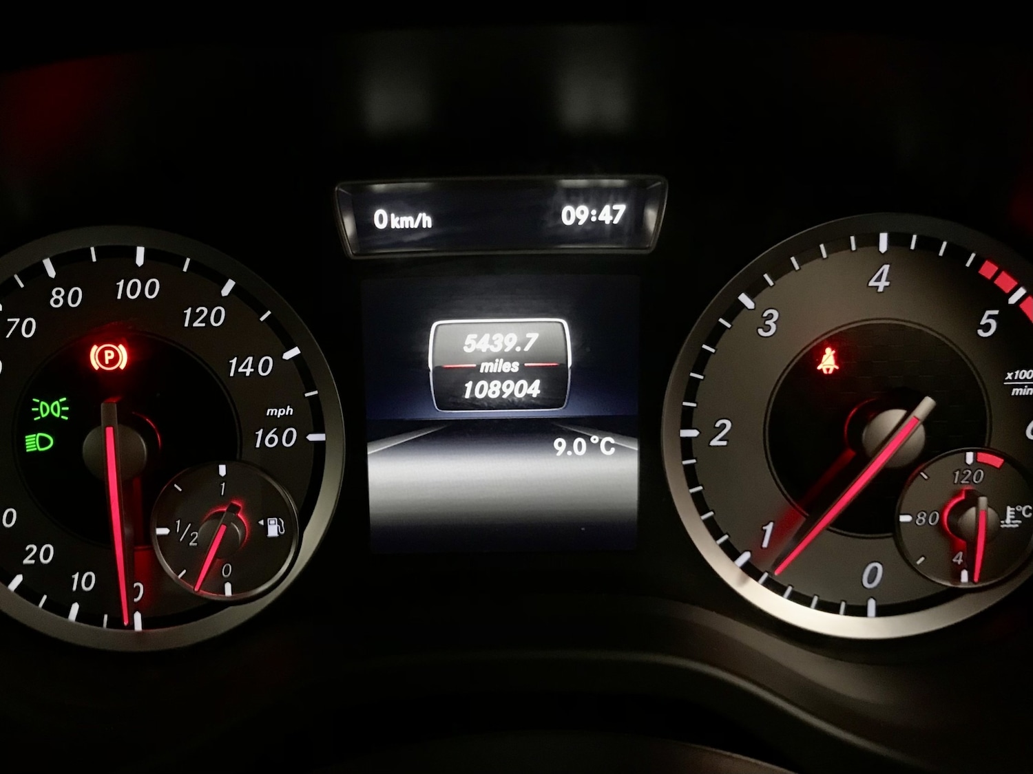 Used Mercedes-Benz A-Class 2015 for sale - 77778616: Photo 9