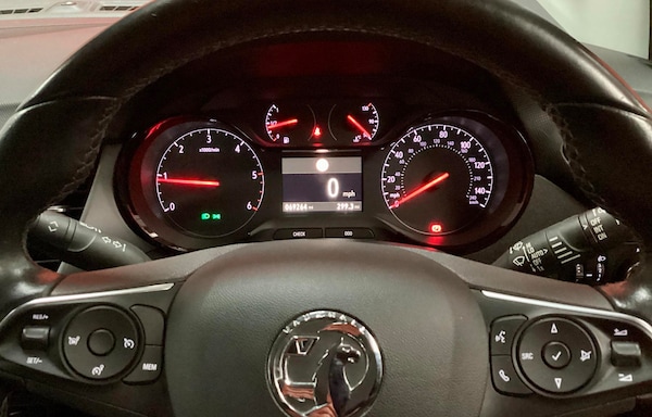 Used Vauxhall Crossland X 2018 for sale - 69196441: Photo 7