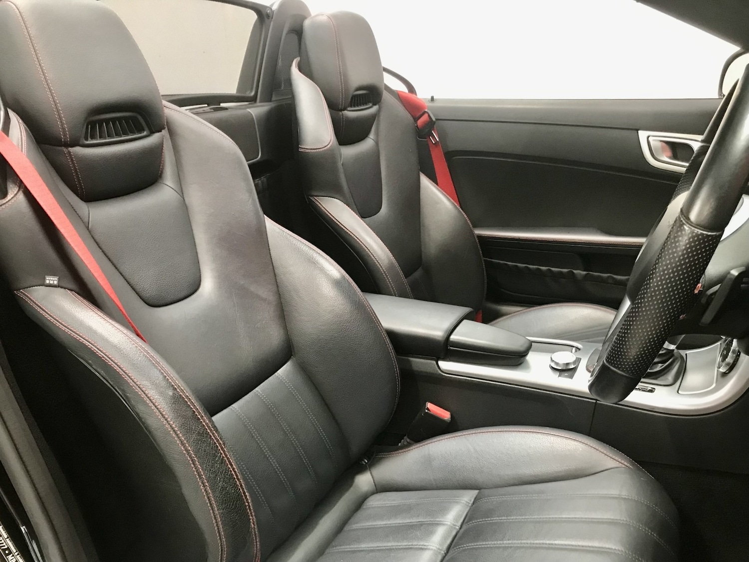 Used Mercedes-Benz SLK 2014 for sale - 78064950: Photo 8