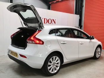 Used Volvo V40 2013 for sale - 78507821: Photo