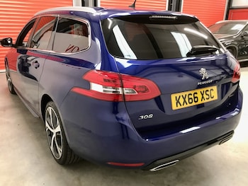 Peugeot 308 feature image 3
