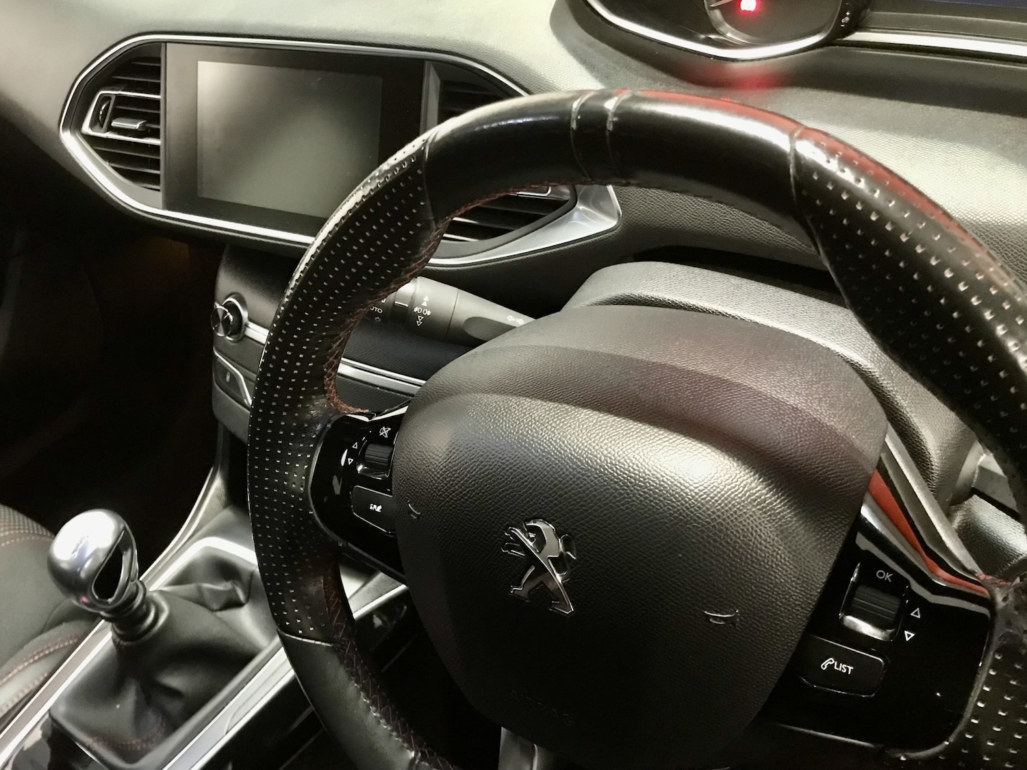 Used Peugeot 308 2016 for sale - 76402002: Photo 7